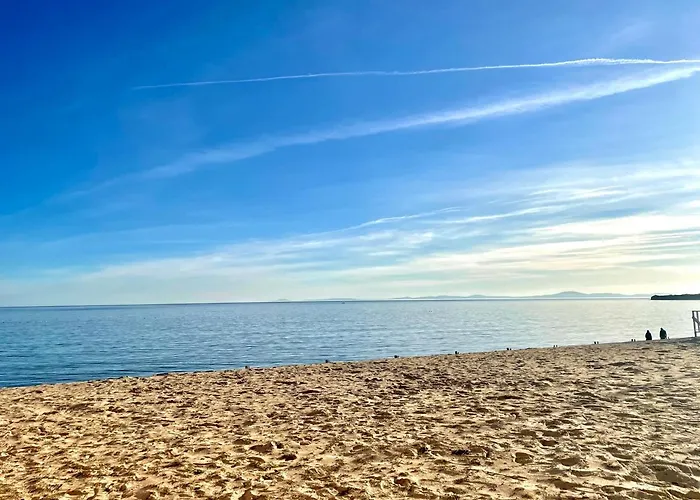 Апартаменты Luxury Whit Sea View At Sunny *